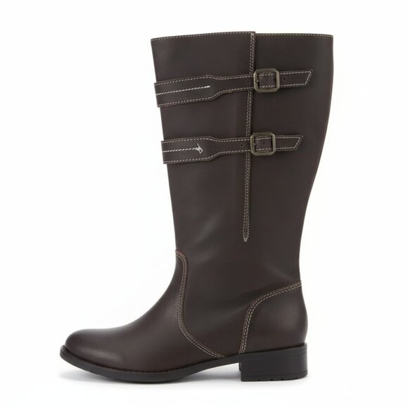 Boots - Picture 2 of 7